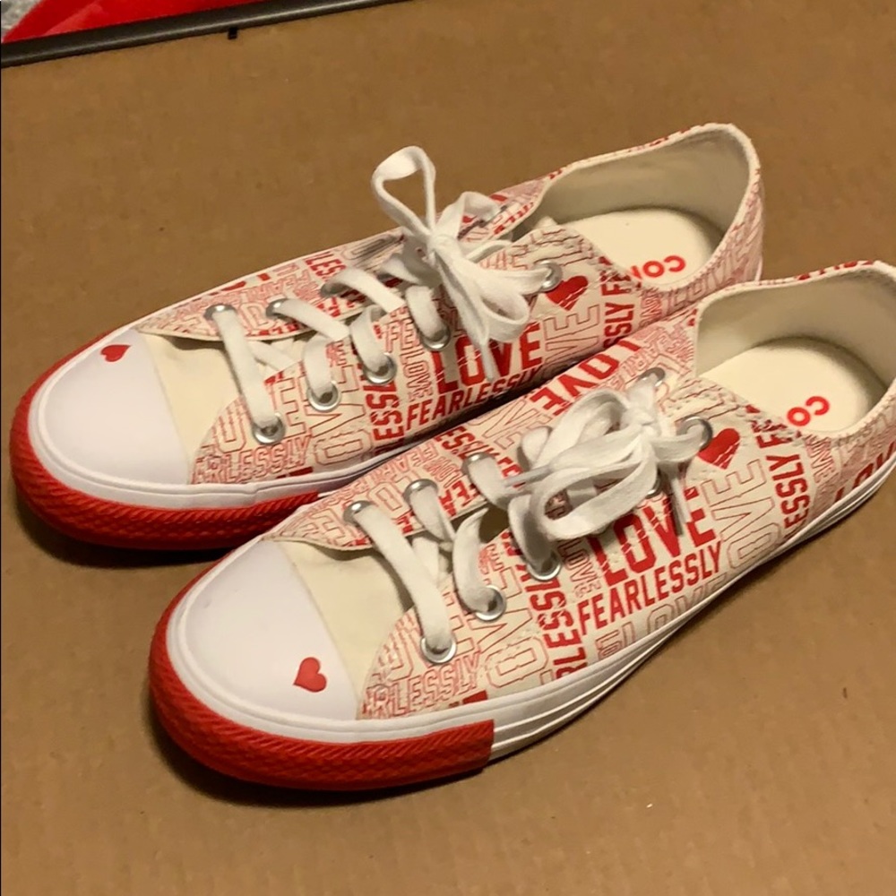 Converse Chuck Taylor All Star Low Love Fearlessly